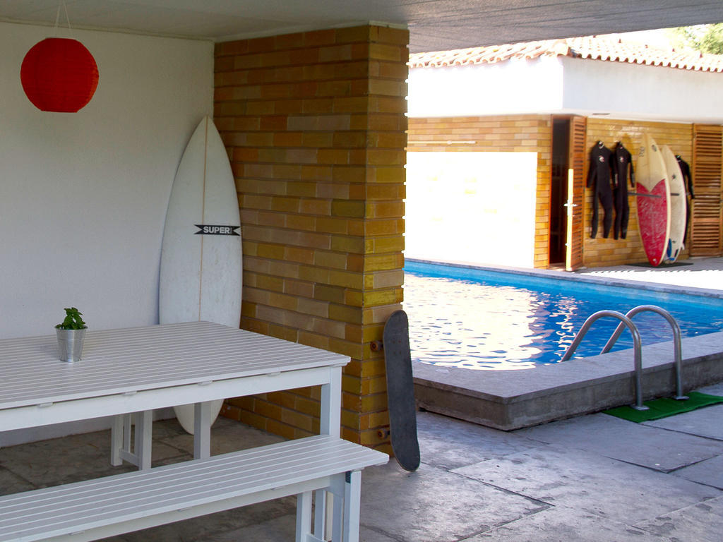 Geckosurfhouse Bed & Breakfast Costa da Caparica Exterior photo